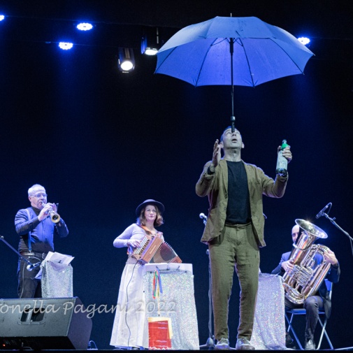 Circo Diatonico "Acrobazie", Teatro Gigi Proietti di Priverno, 17 dicembre 2022